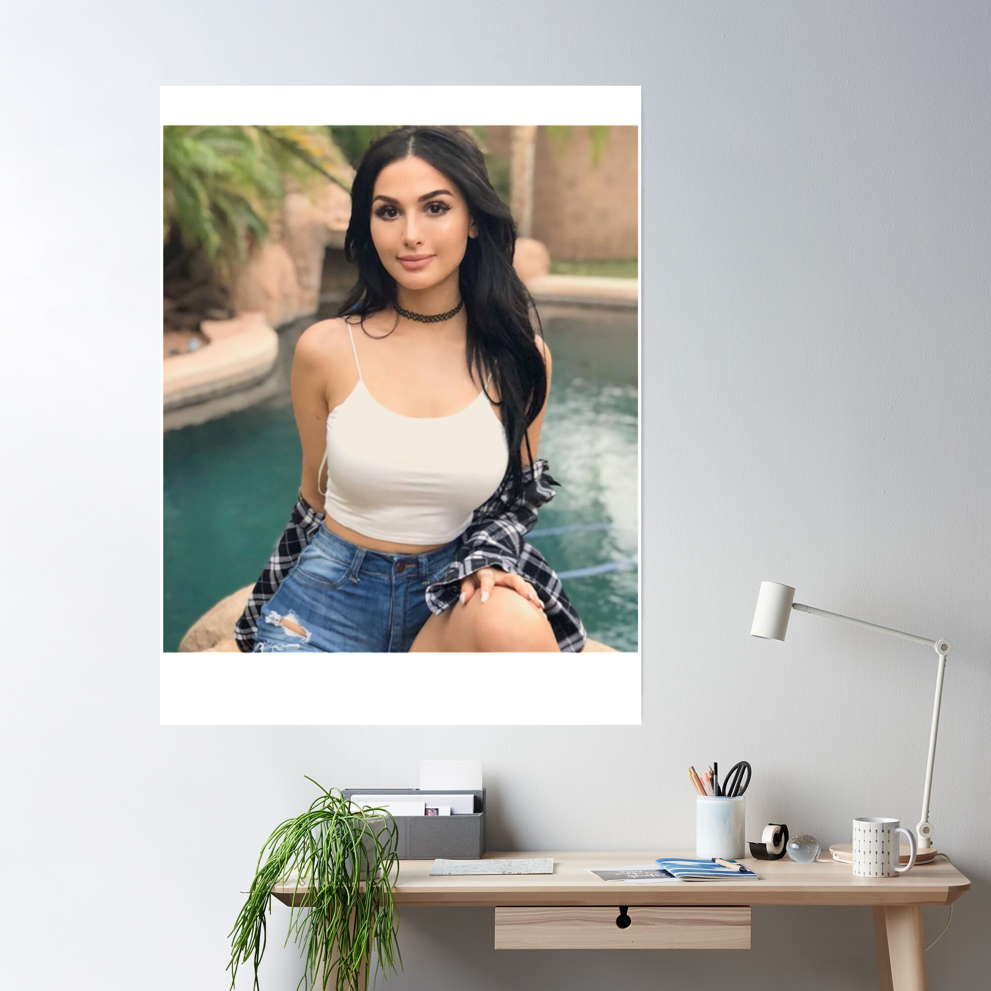 cposterlargesquare product2000x2000 10 - Sssniperwolf Store